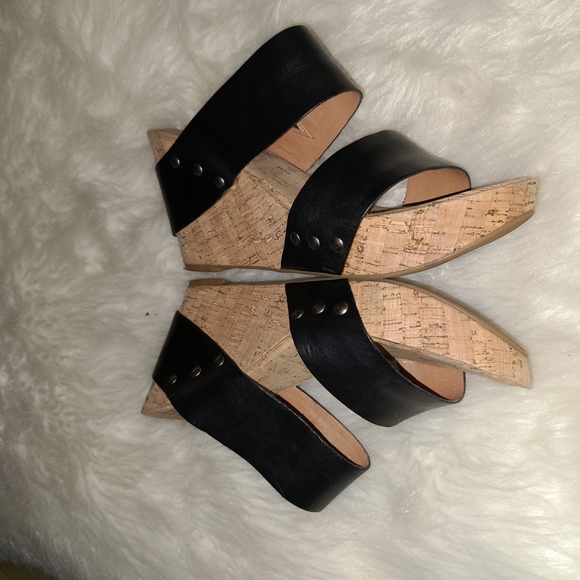 Lucky Brand Size 11 M Black Leather Wedge Sandals - Picture 3 of 6